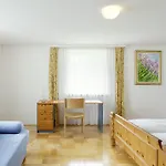 Hotel apartamentowy Wetzlgut 4*