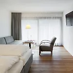 Wetzlgut Hotel apartamentowy 4*