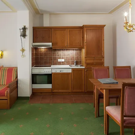 Aparthotel Chalet Wetzlgut Aparthotel 4*