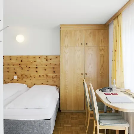 Aparthotel Wetzlgut 4*