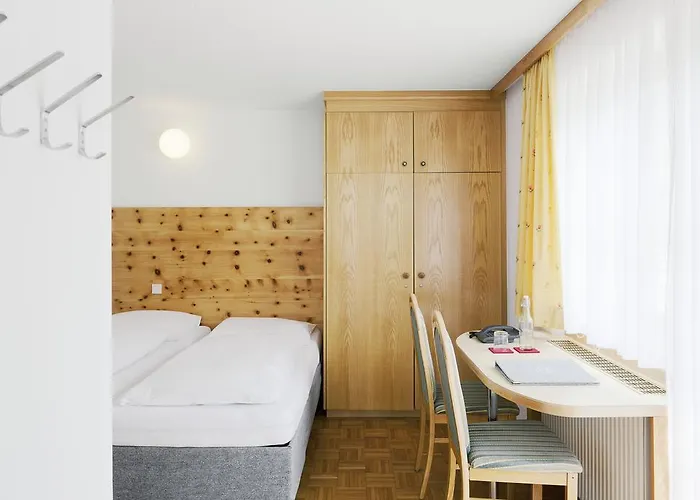 Aparthotel Wetzlgut 4*